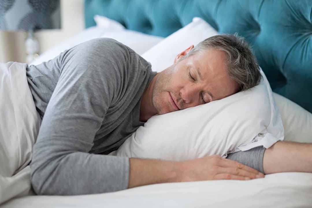tận dụng được tối đa giấc ngủ là lợi ích của việc đi ngủ sớm