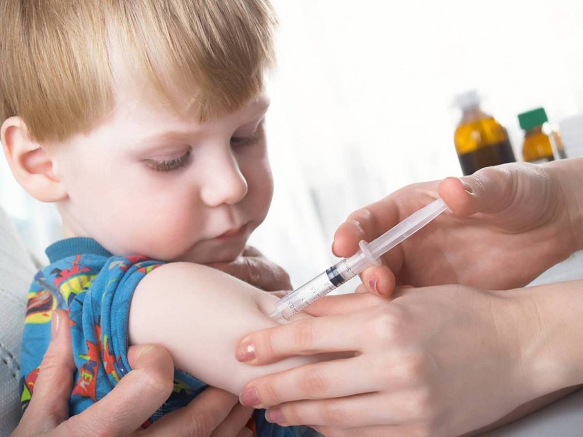 Tiêm bao nhiêu mũi vaccine là đủ